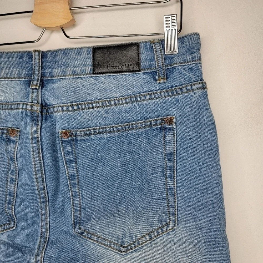 BOOHOO MAN Shorts Denim Distressed Men's 32 Preppy Light Blue Slim Jean Bermudas